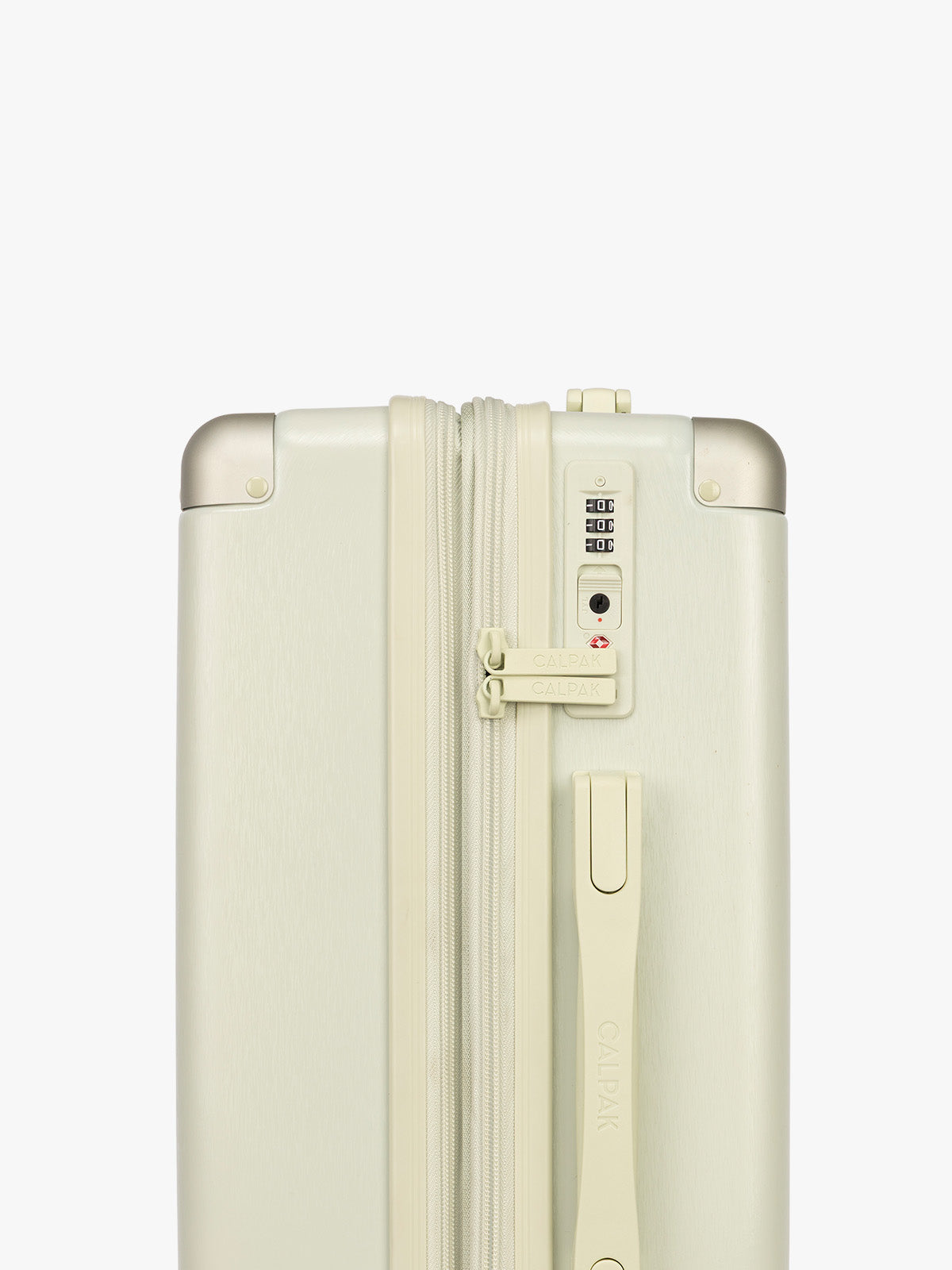 Ambeur Medium Luggage