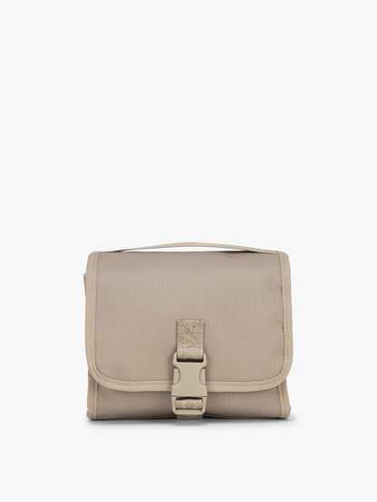 Terra Hanging Toiletry Bag