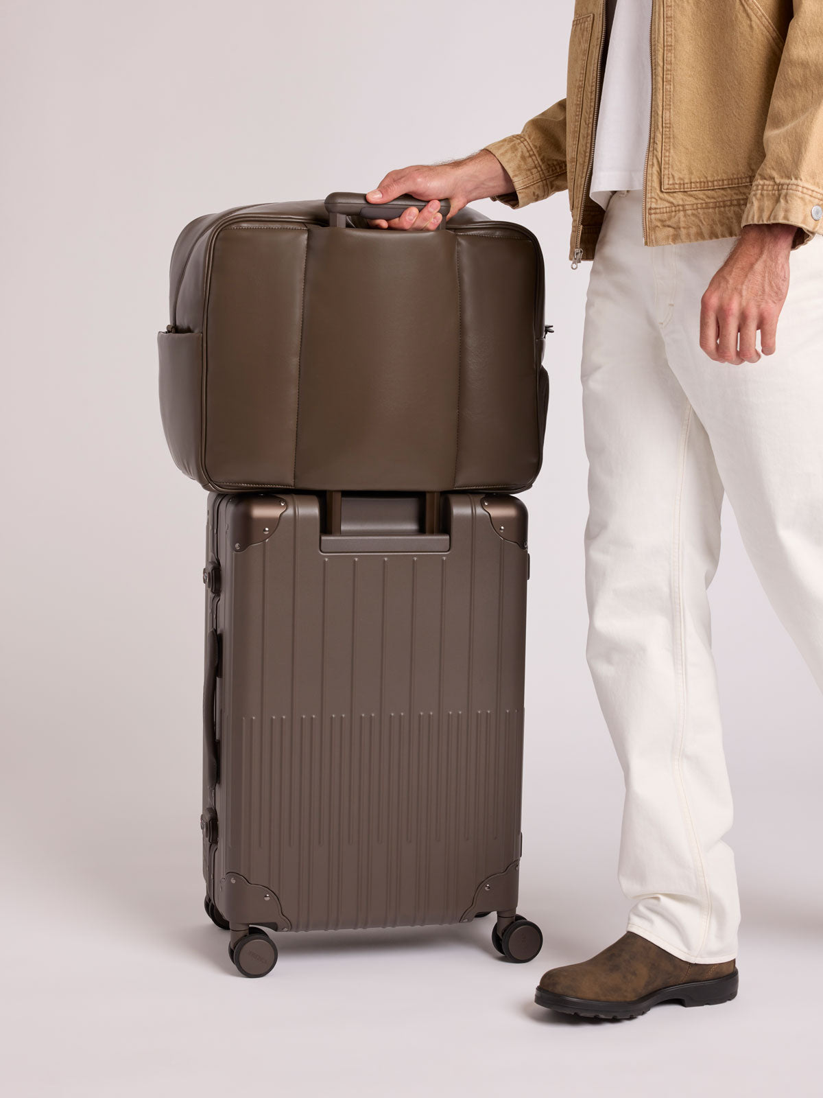 Vault Medium Luggage